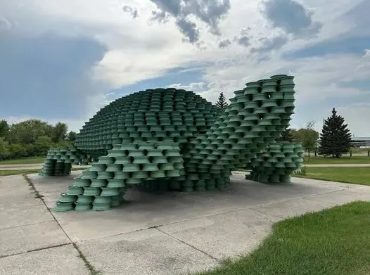 Une curiosité au bord de la route